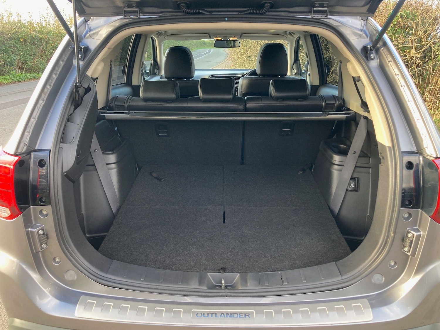 Used Mitsubishi Outlander 2017 for sale - 76700851: Photo 30