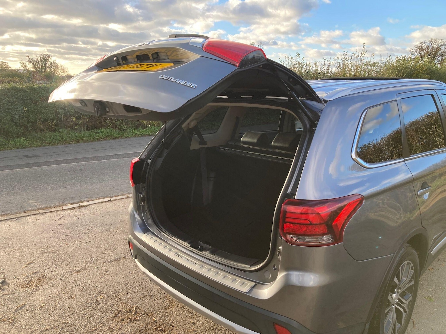 Used Mitsubishi Outlander 2017 for sale - 76700851: Photo 41