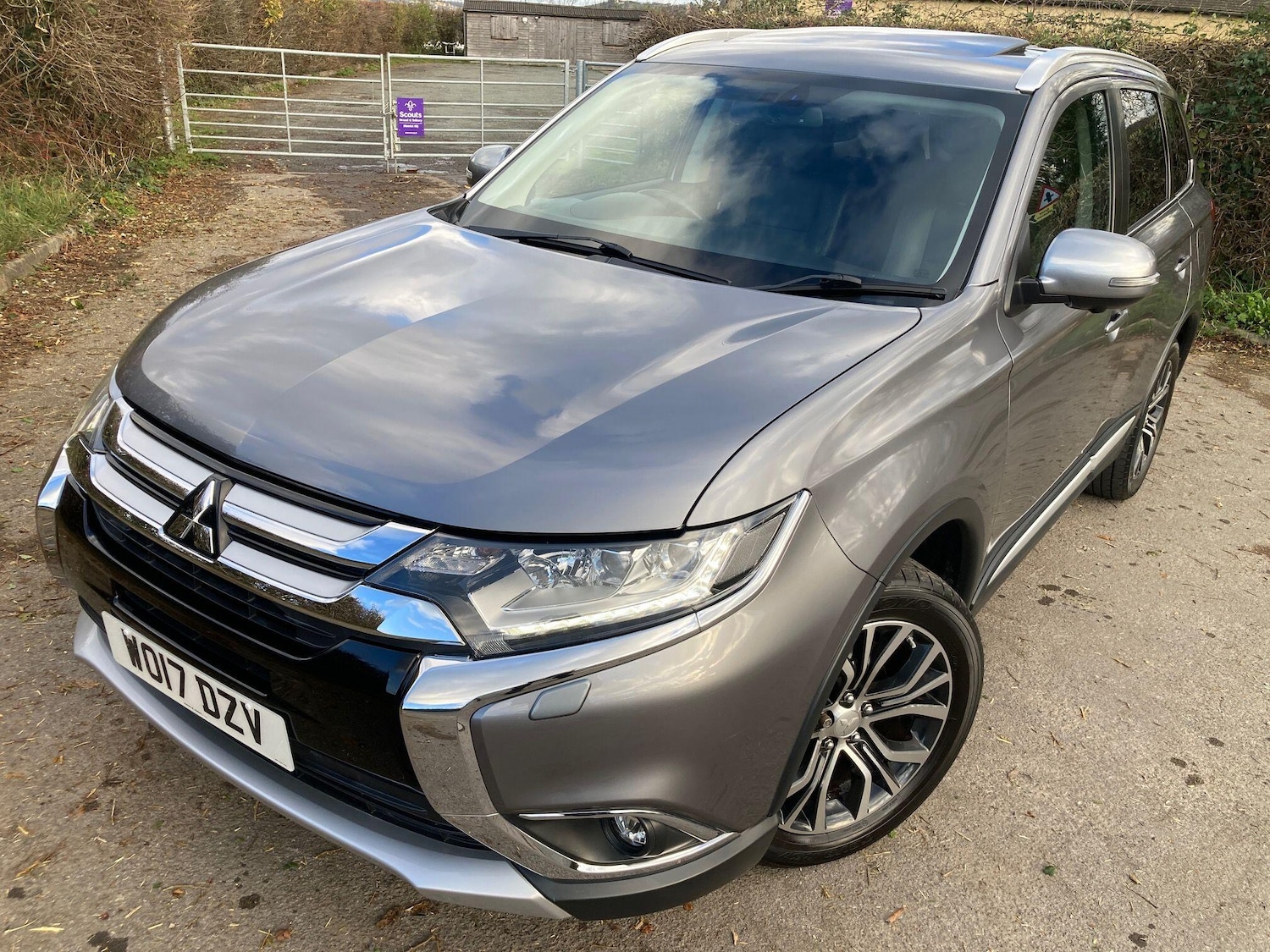 Used Mitsubishi Outlander 2017 for sale - 76700851: Photo 9