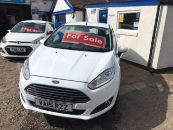 2015 (15) - 1.0 EcoBoost Zetec 5dr
