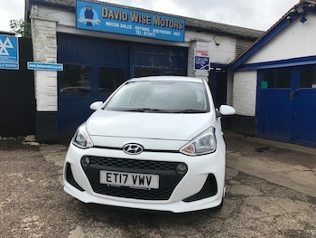 Used Hyundai i10 2017 for sale - 75995824: Photo