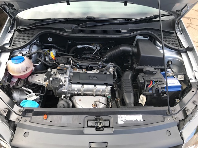 Used Volkswagen Polo 2012 for sale - 77872180: Photo 11