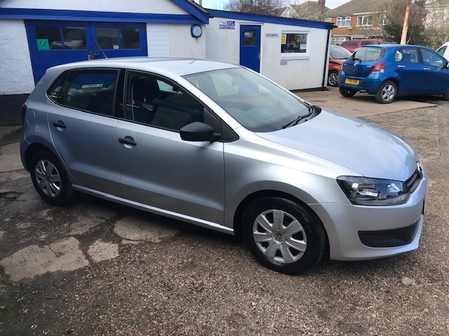 Used Volkswagen Polo 2012 for sale - 77872180: Photo 3
