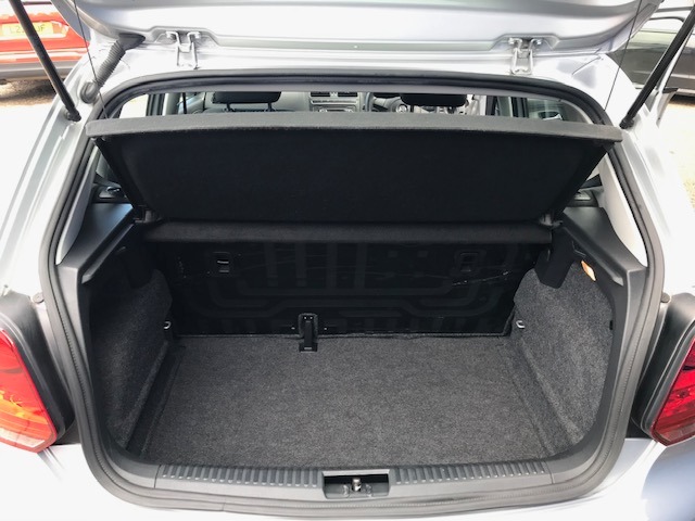 Used Volkswagen Polo 2012 for sale - 77872180: Photo 7