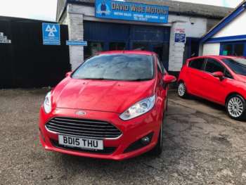 2015 (15) - 1.25 82 Zetec 5dr