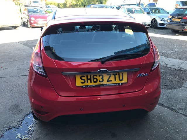 Used Ford Fiesta 2014 for sale - 76366737: Photo 4