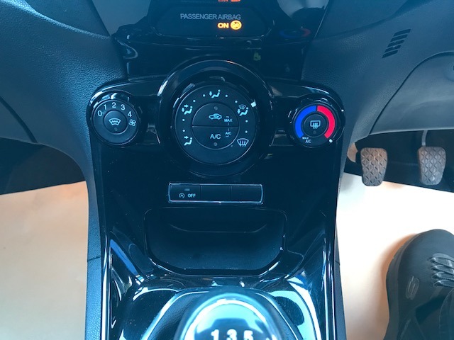 Used Ford Fiesta 2014 for sale - 76366737: Photo 9