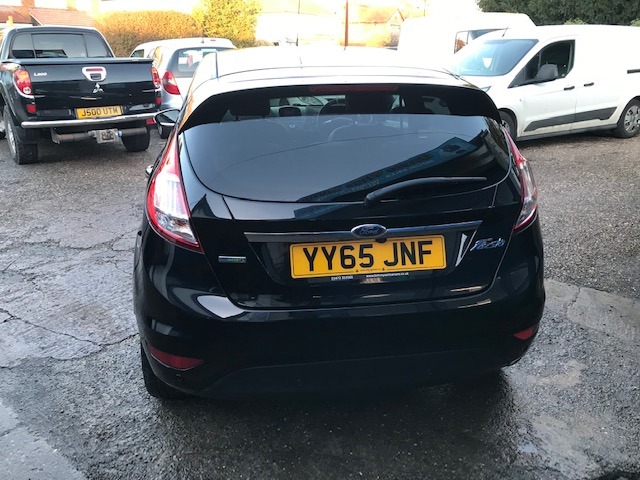 Used Ford Fiesta 2015 for sale - 76780430: Photo 4