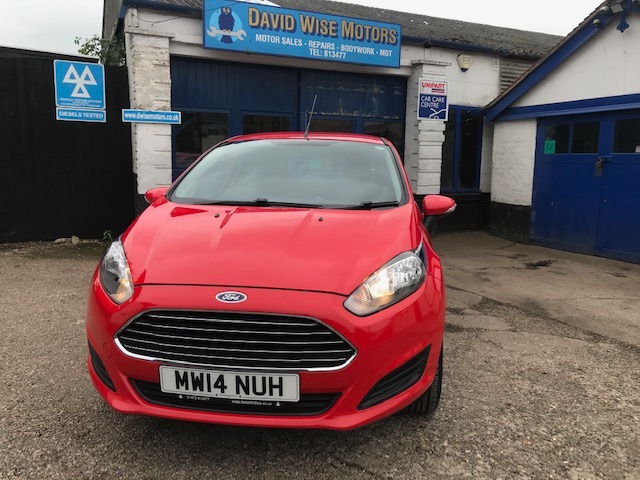 Used Ford Fiesta 2014 for sale - 76302610: Photo 1