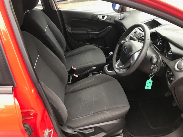 Used Ford Fiesta 2014 for sale - 76302610: Photo 6