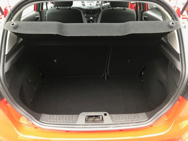 Used Ford Fiesta 2014 for sale - 76302610: Photo 7