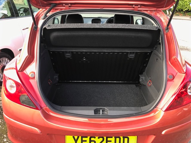 Used Vauxhall Corsa 2012 for sale - 75982070: Photo 9