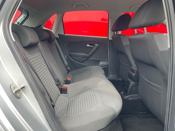 Used Volkswagen Polo 2011 for sale - 76239389: Photo 15