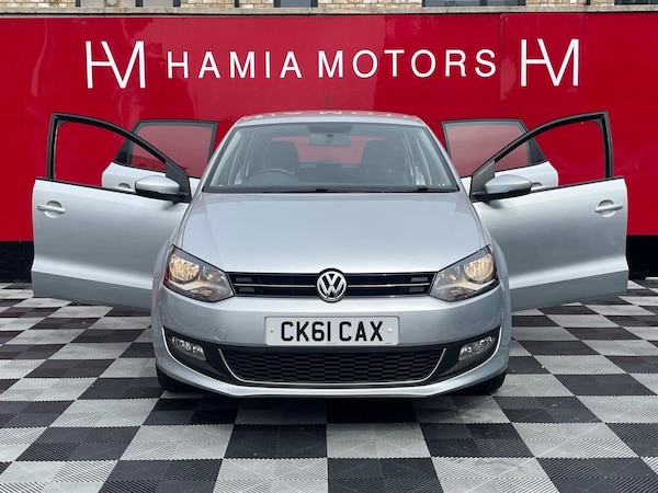 Used Volkswagen Polo 2011 for sale - 76239389: Photo 2