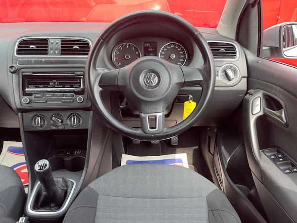 Used Volkswagen Polo 2011 for sale - 76239389: Photo 30
