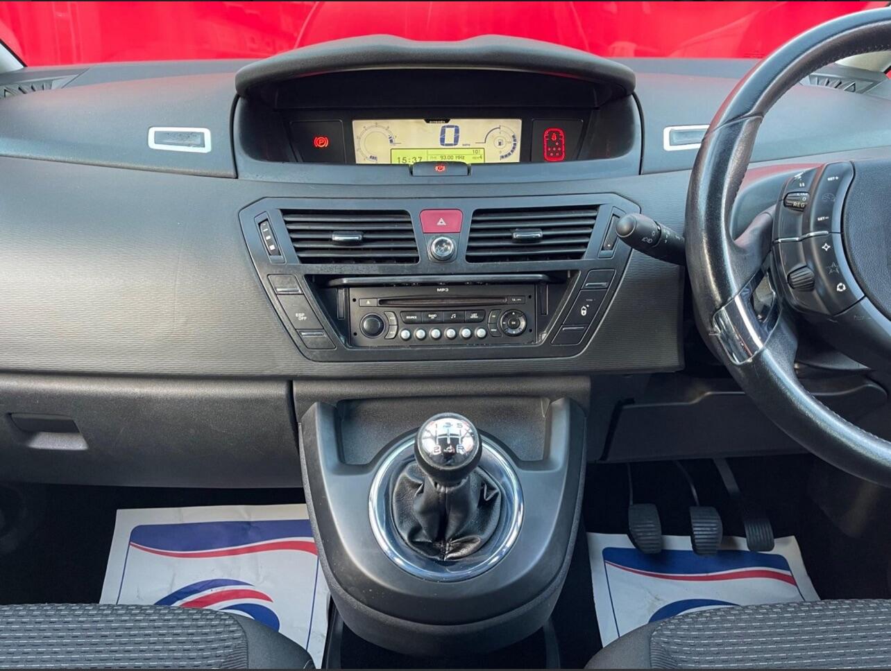 Vehicle 29