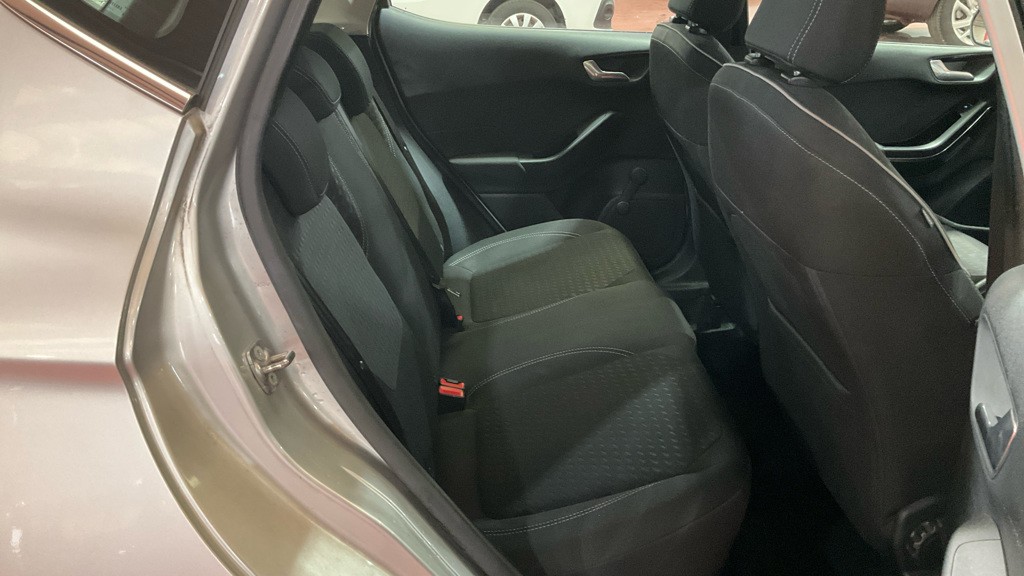 Used Ford Fiesta 2017 for sale - 78141096: Photo 8