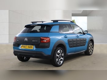 Used Citroen C4 Cactus 2017 for sale - 78141085: Photo