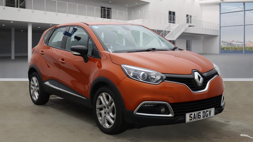 Used Renault Captur 2016 for sale - 76093796: Photo 1