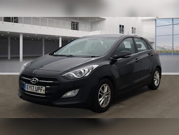 Used Hyundai i30 2017 for sale - 77709043: Photo