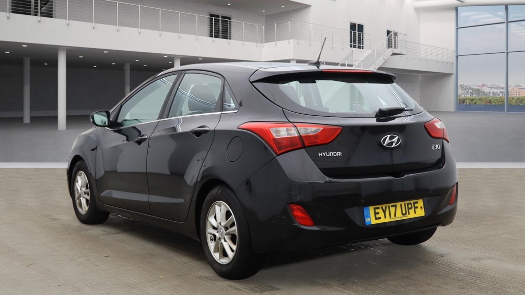 Used Hyundai i30 2017 for sale - 77709043: Photo 3