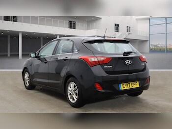 Used Hyundai i30 2017 for sale - 77709043: Photo