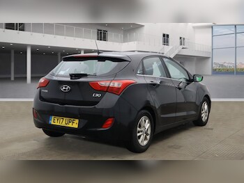 Used Hyundai i30 2017 for sale - 77709043: Photo