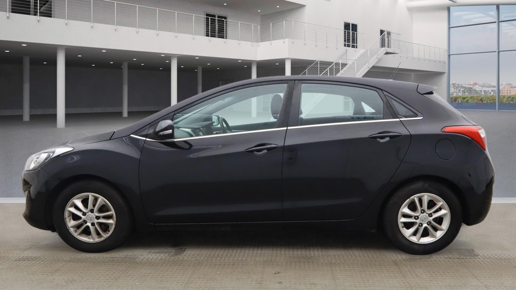 Used Hyundai i30 2017 for sale - 77709043: Photo 6