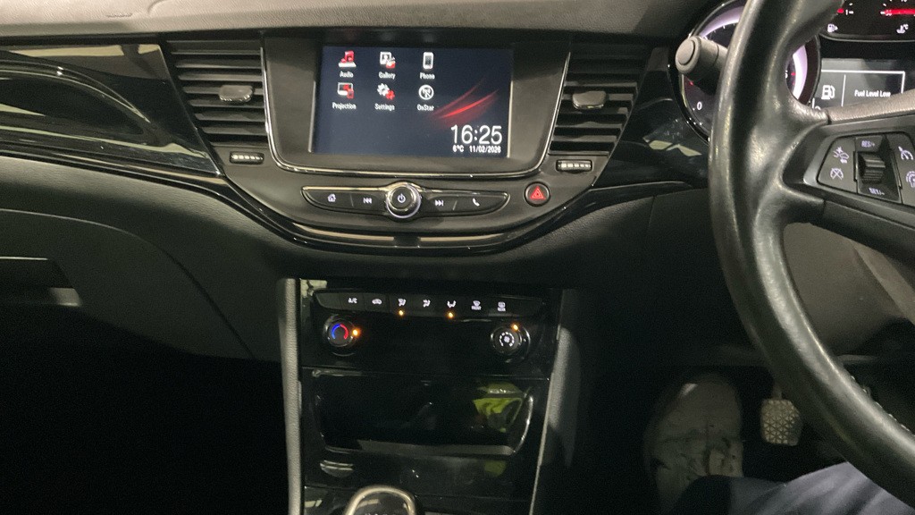 Used Vauxhall Astra 2017 for sale - 77548244: Photo 11