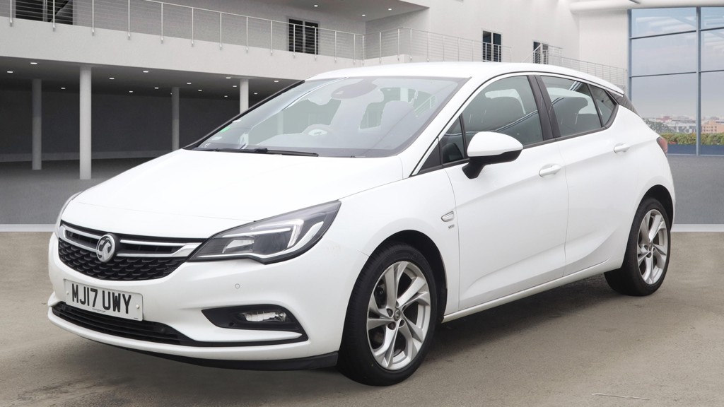 Used Vauxhall Astra 2017 for sale - 77548244: Photo 2