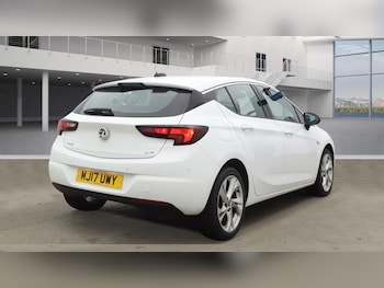 Used Vauxhall Astra 2017 for sale - 77548244: Photo