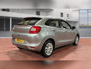 Used Suzuki Baleno 2018 for sale - 76974386: Photo