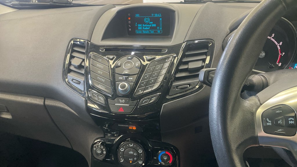 Vehicle 29