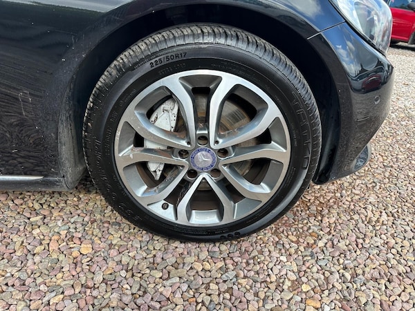 Used Mercedes-Benz C-Class 2015 for sale - 75297193: Photo 24