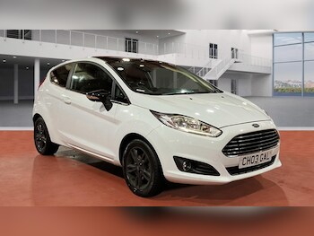 Used Ford Fiesta 2016 for sale - 76855375: Photo