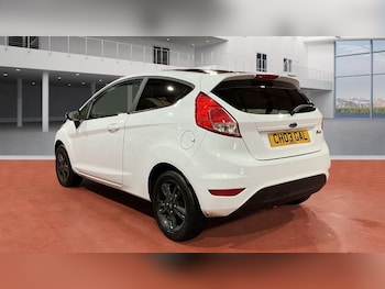 Used Ford Fiesta 2016 for sale - 76855375: Photo
