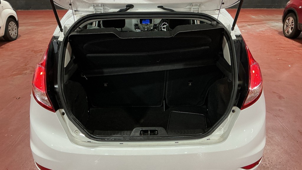 Used Ford Fiesta 2016 for sale - 76855375: Photo 7