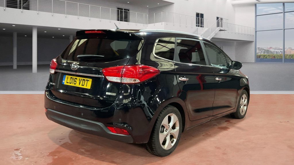 Used Kia Carens 2016 for sale - 77478124: Photo 4