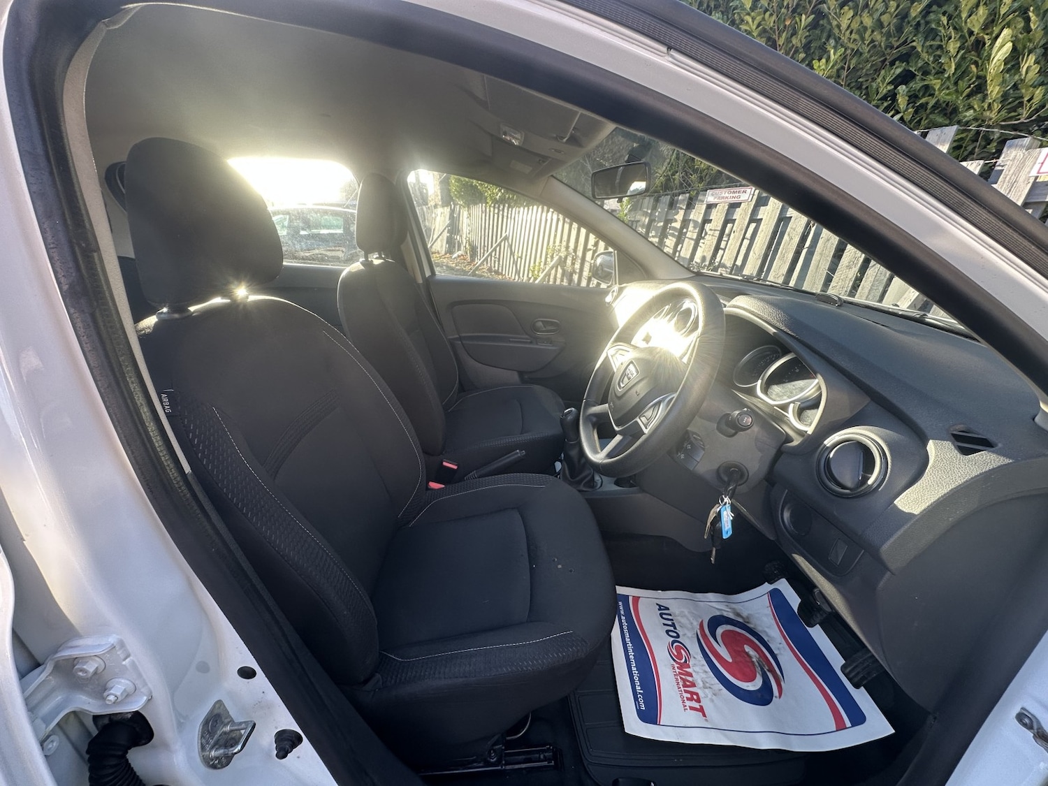 Used Dacia Sandero 2017 for sale - 76769516: Photo 27