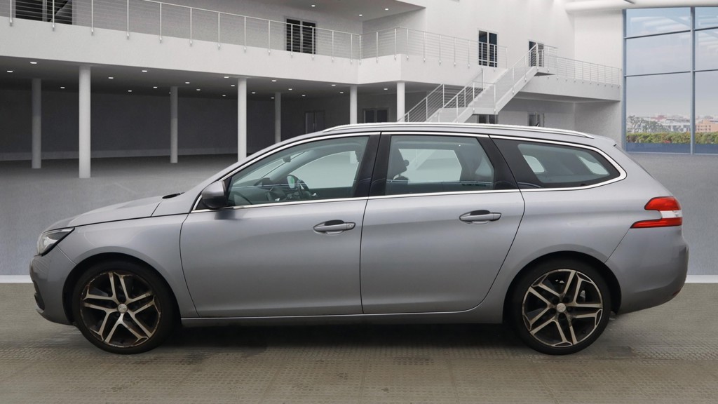 Used Peugeot 308 SW 2017 for sale - 76358046: Photo 6