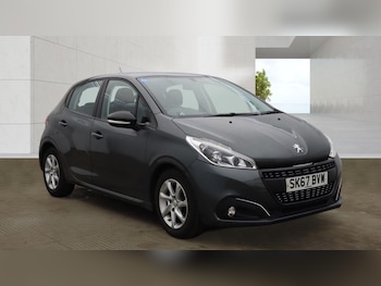 Used Peugeot 208 2017 for sale - 79410663: Photo