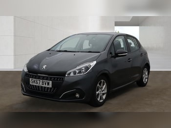 Used Peugeot 208 2017 for sale - 79410663: Photo