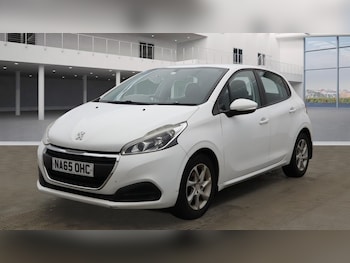 Used Peugeot 208 2015 for sale - 76418348: Photo