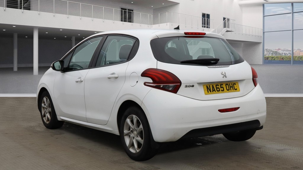 Used Peugeot 208 2015 for sale - 76418348: Photo 3