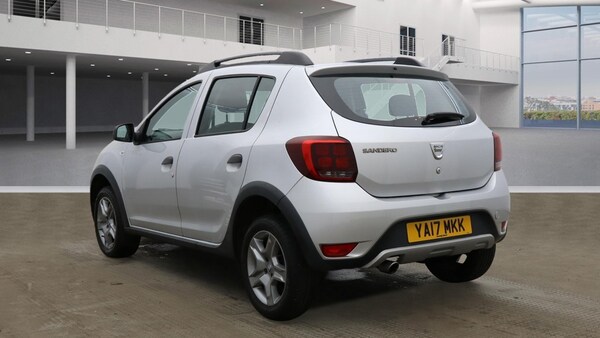 Used Dacia Sandero Stepway 2017 for sale - 76252352: Photo 3