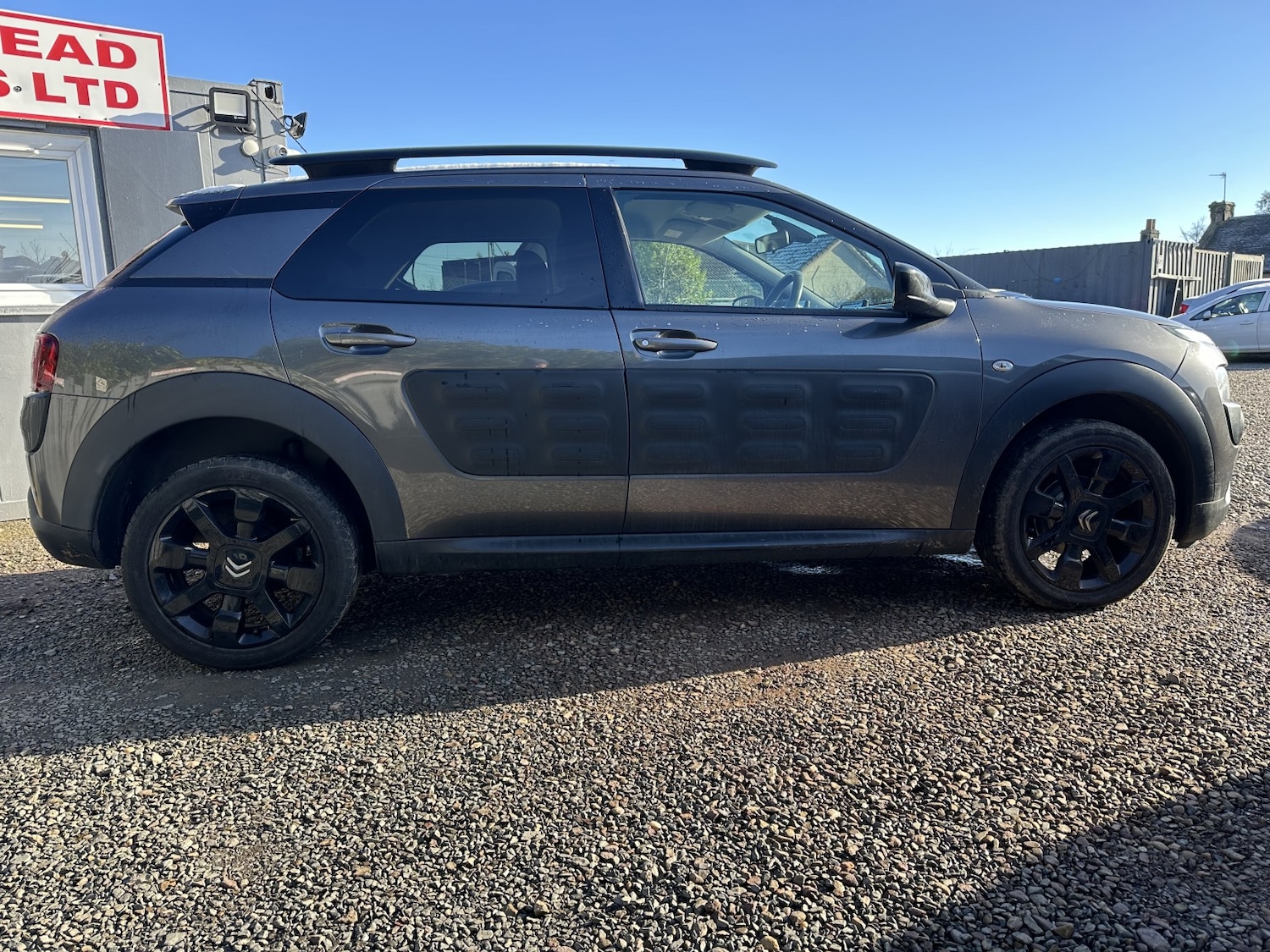 Used Citroen C4 Cactus 2018 for sale - 77385281: Photo 16