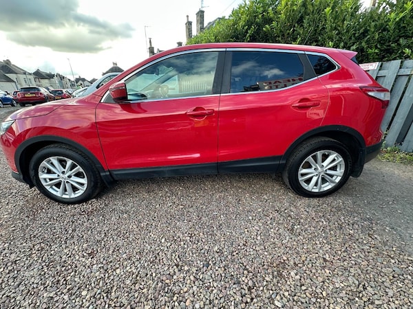 Used Nissan Qashqai 2015 for sale - 75237101: Photo 11