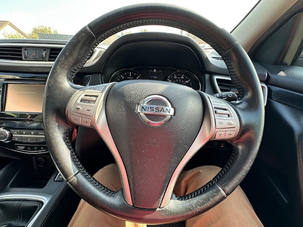 Used Nissan Qashqai 2015 for sale - 75237101: Photo 25