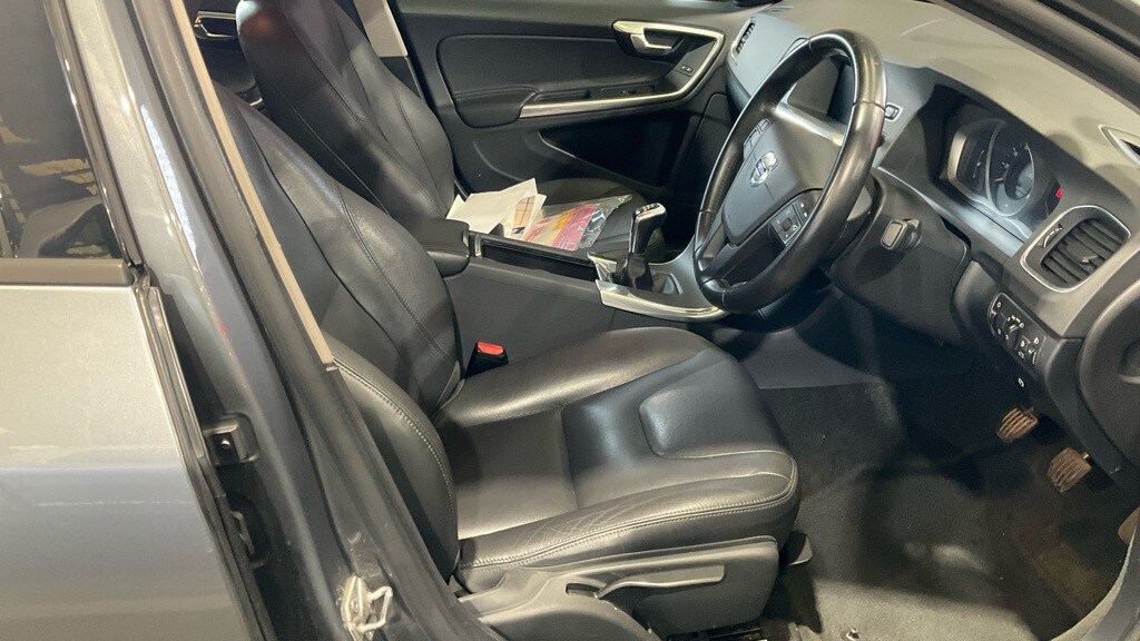 Used Volvo S60 2018 for sale - 78112144: Photo 9