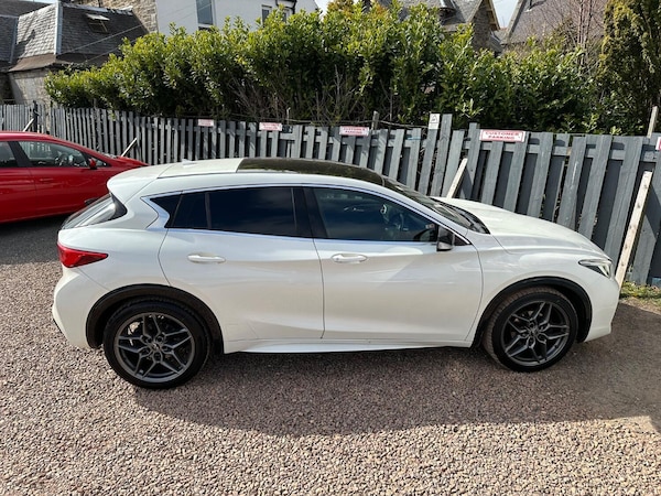 Used Infiniti Q30 2016 for sale - 75088903: Photo 22